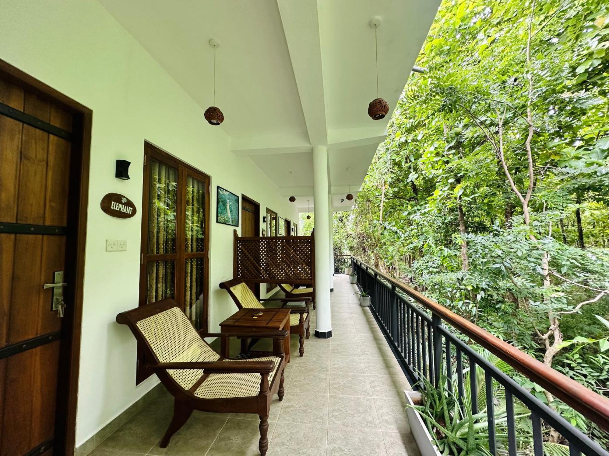 Nature House Udawalawe Exterior foto